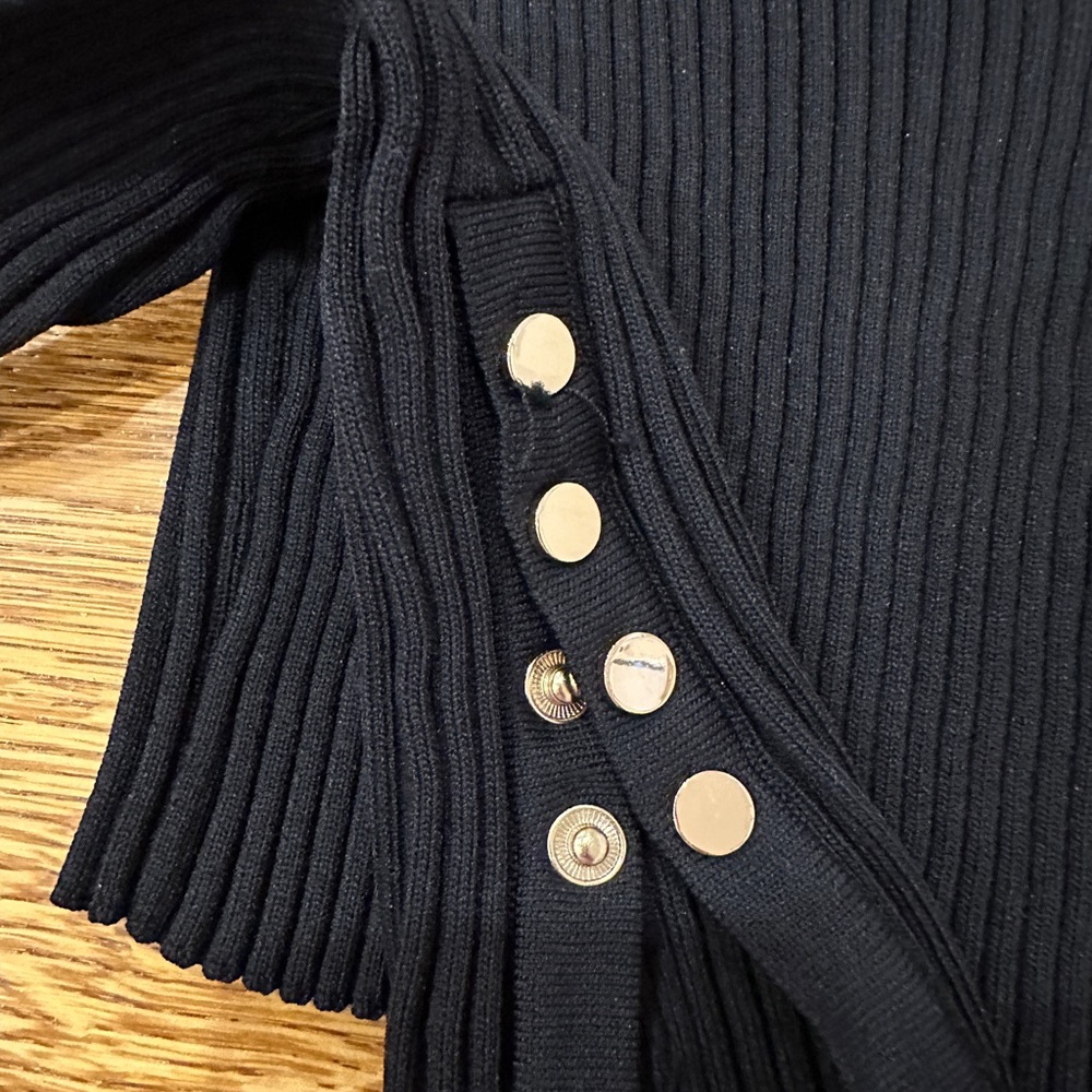 Solid & Striped Black Ribbed Top - image 4